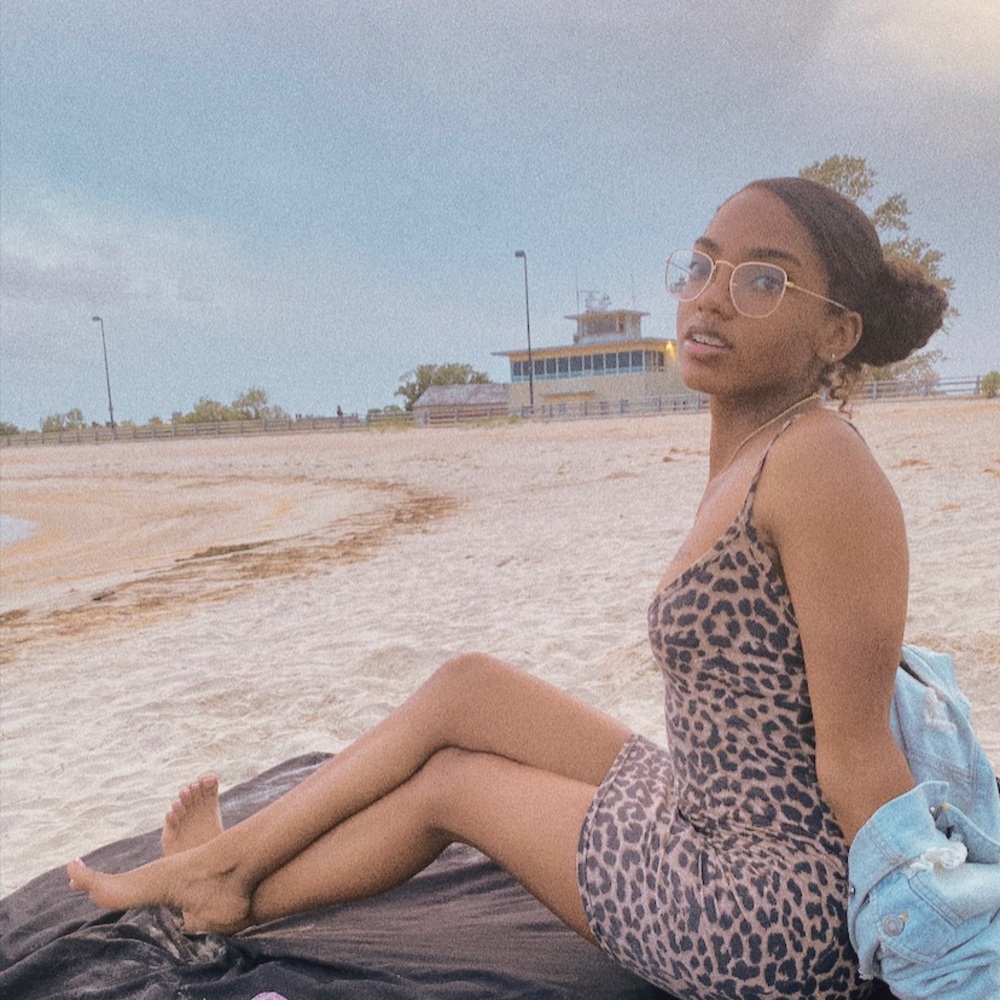 Meet your Posher, Jada